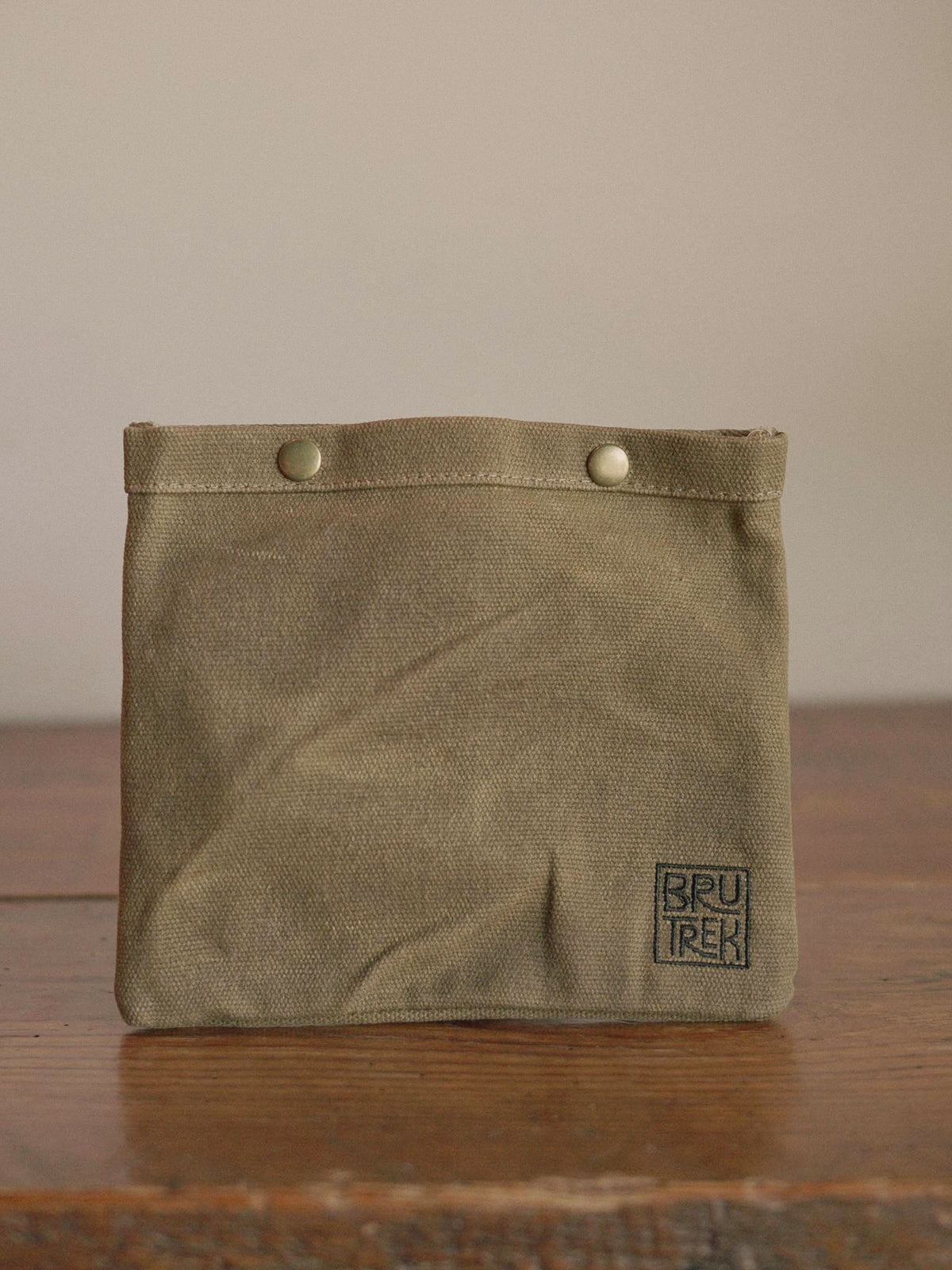 BRU TREK POUR OVER TRAVEL KIT